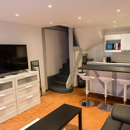 Maison De Ville Calme Rouen St.Paul 2Ch Proche Chu Kültér fotó