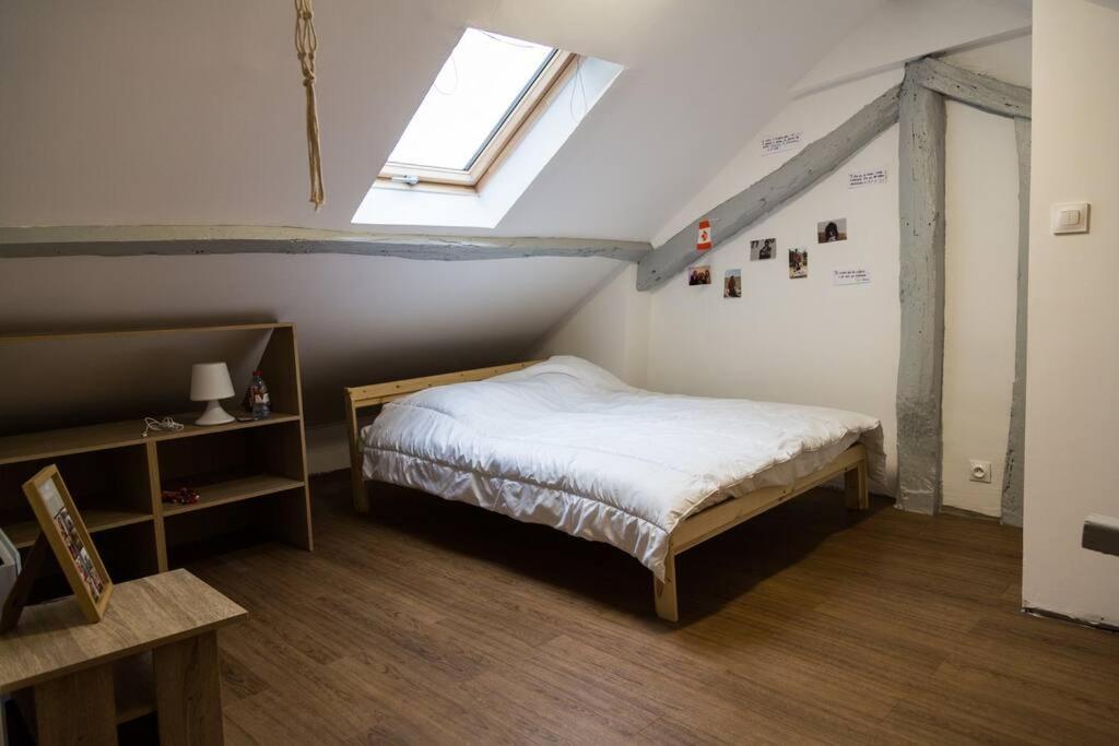 Maison De Ville Calme Rouen St.Paul 2Ch Proche Chu Kültér fotó